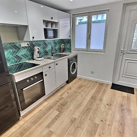 Maisonette Cozy, Neuf, Centre-ville, Wifi